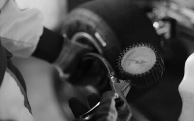 How to Check Tire Pressure with a Digital Gauge in 2026: Complete Guide